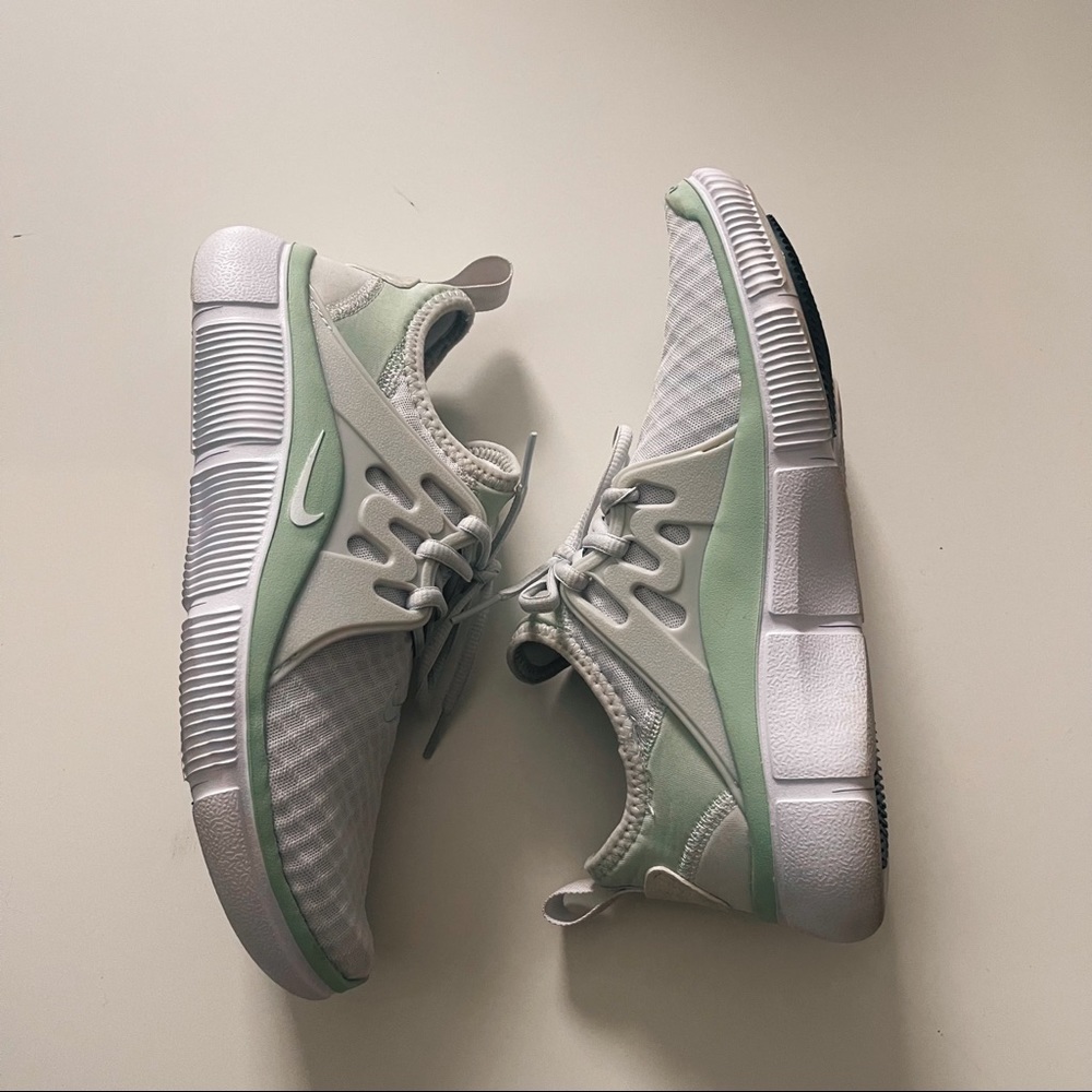 Nikes ✨